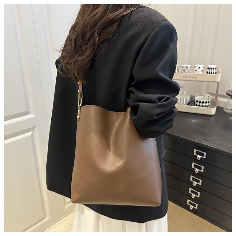 Large Capacity Retro Simple Korean Style Fashion Single Shoulder Crossbody Bucket Bag