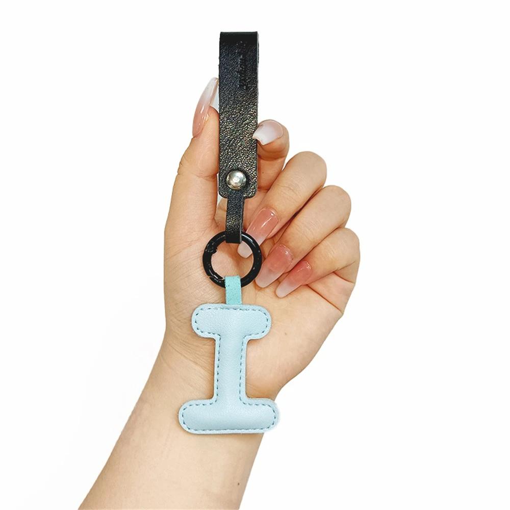 Creative PU Leather 26 Letter Keychains Fashion Alphabet Keyrings Handbag Ornaments Pendant Car Key Holder Accessories Gifts