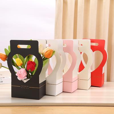 Mother's Day Handheld Flower Basket Hollow - Hearted Flower Arrangement Boxes: Ideal Gift Boxes for Florists and Flower Bouquets On Festive Occasions