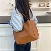 Large Capacity Tote Bag Retro Mother and Child Bag Simple Shoulder Bag Fashionable Women's Bag