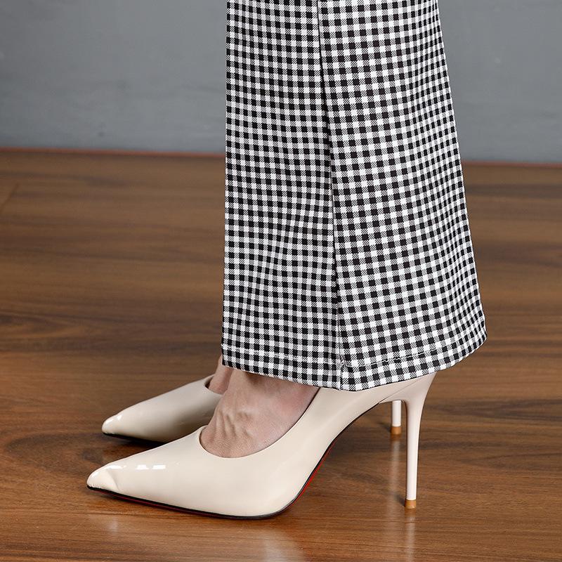 2024 Summer Women's Black & White Plaid Slim-Fit Stretchy Micro-Flare Pants with Elastic Waist