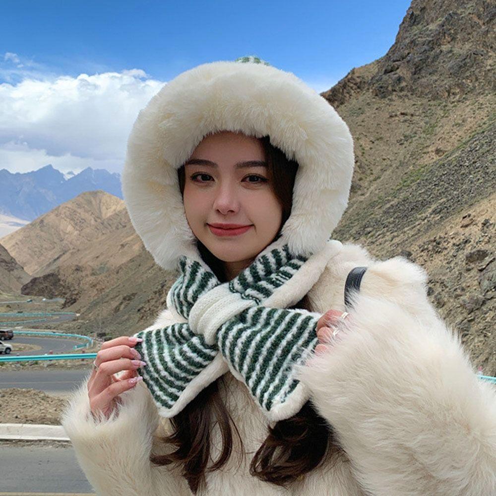 

Plush Beanie Hat Scarf Windproof Scarf Set Hooded New Integrated Cap Scarf Autumn Winter beige-rhombus