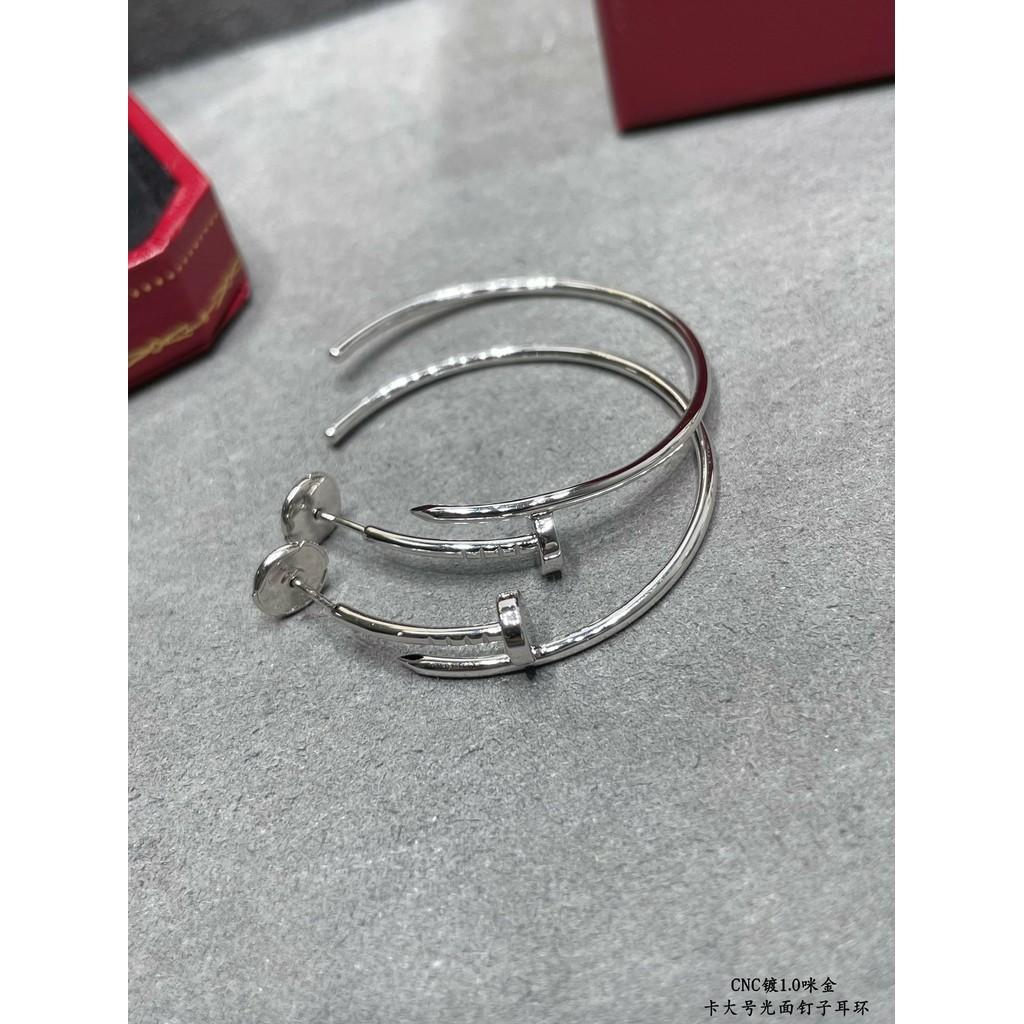 Popular Small Earrings for Men and Women Can Wear, Adding Rivet Elements Fashionable and Exquisite High-end Customized Electroplating 18k Gold 