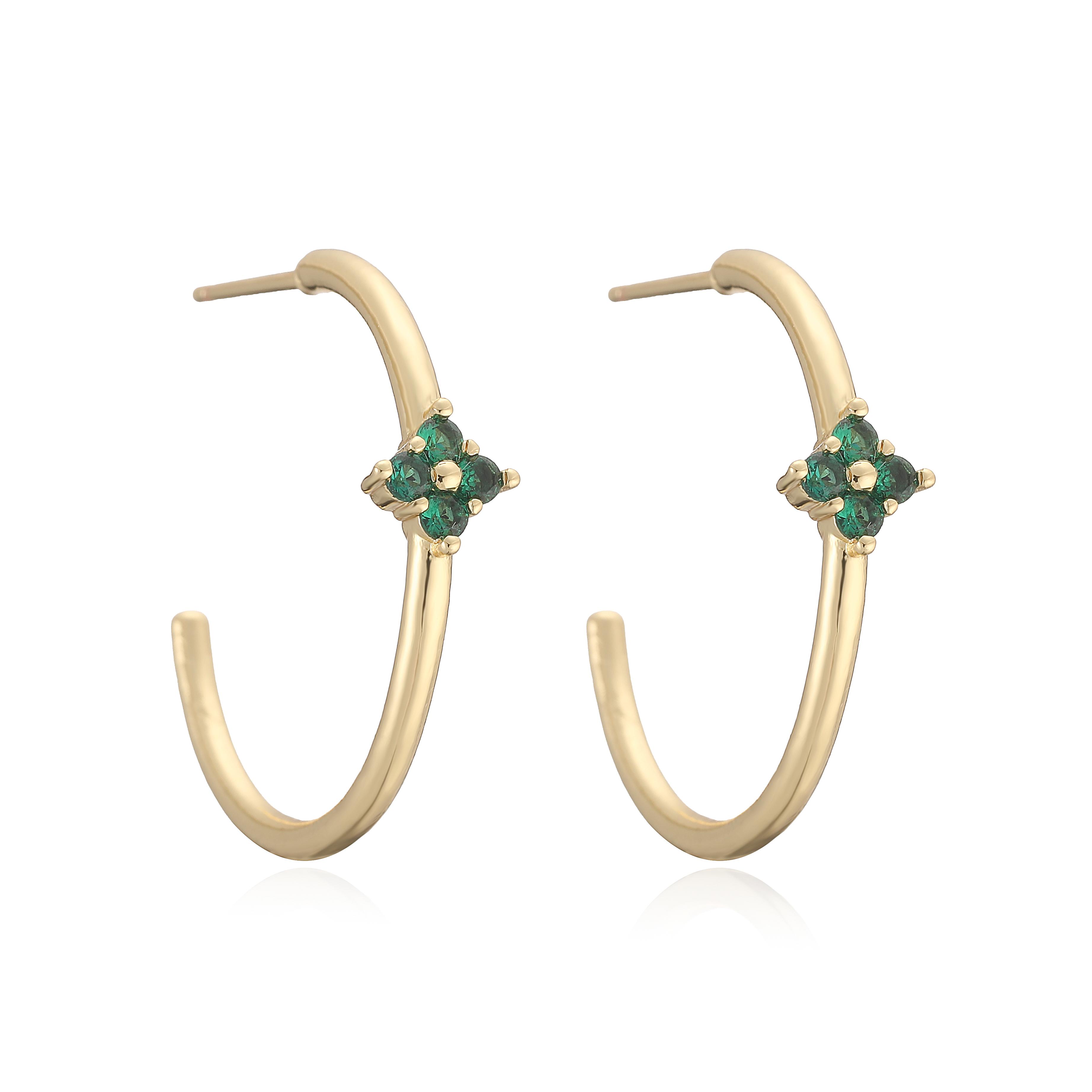 HECHENG,Elegant Minimalist Large Hoop C-Shaped Stud Earrings Professional Attire Zircon Women s Zircon (1 Pair) Other
