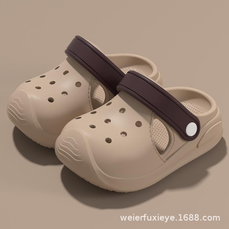 Children's Perforated Sandals for Boys and Girls, Infants and Toddlers, Hollowed-out Closed-toe Sandals, Non-slip Beach Slippers for Young Children