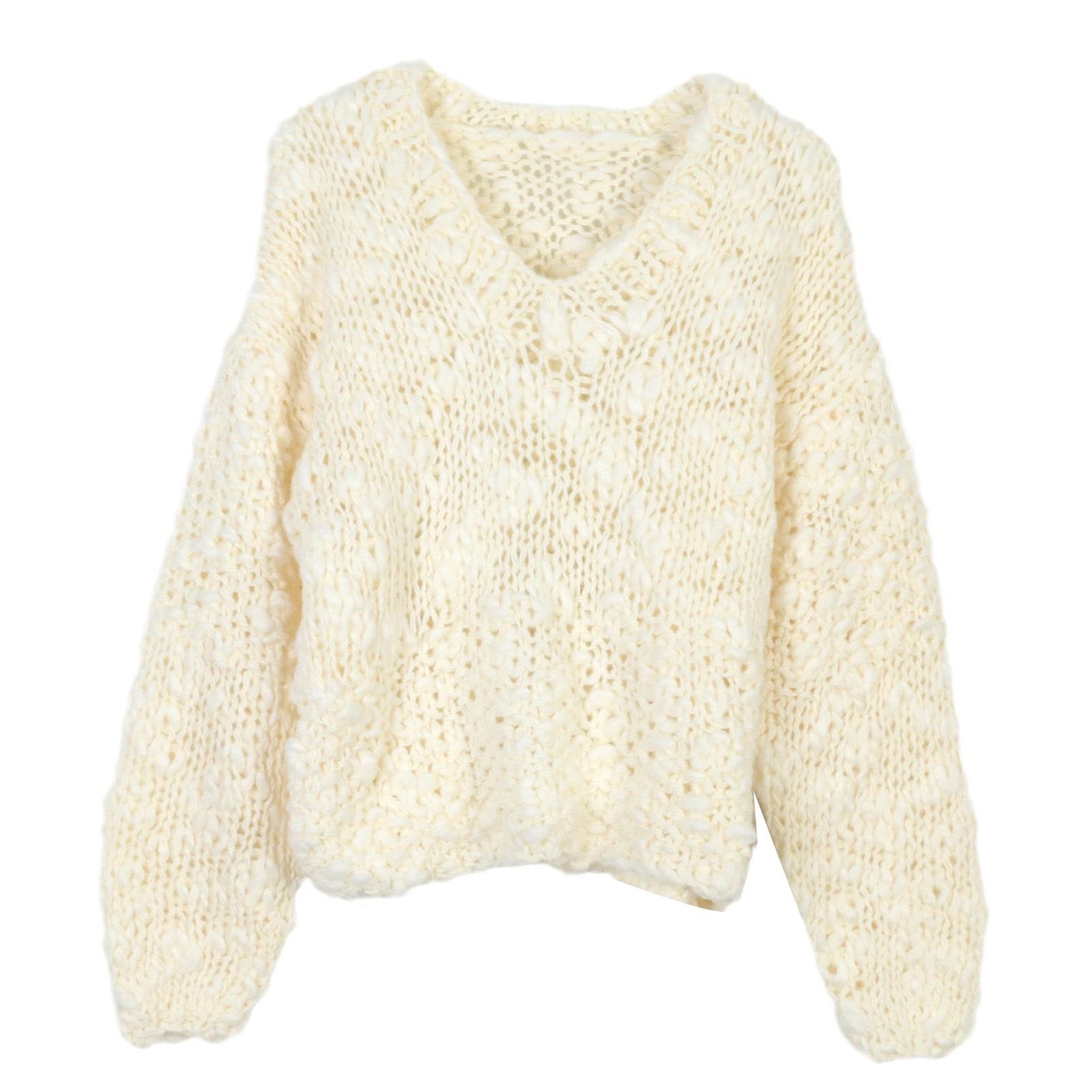 

2024 Autumn/Winter V-Neck Cable Knit Loose Sweater – Lazy Fashion Knitwear Top S