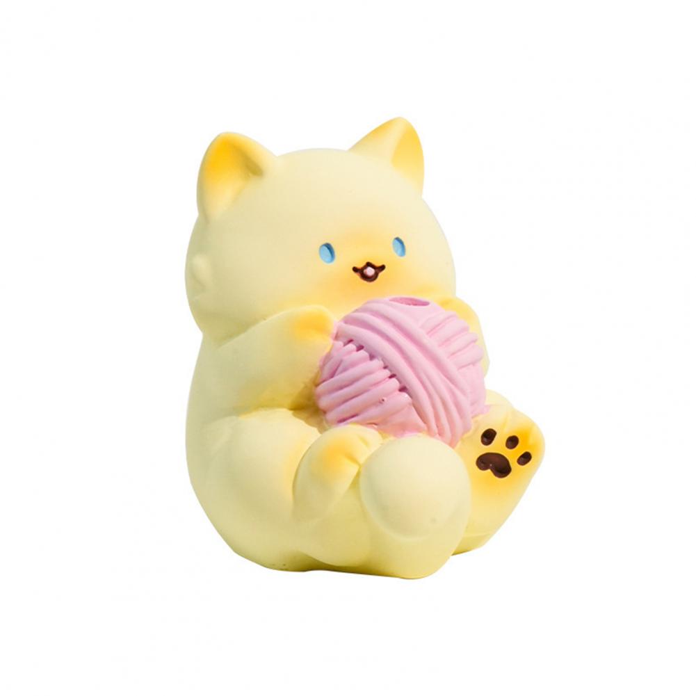 Cute Cat Whisker Collector 3D Cartoon Cat Sculpture Pet Beard Holder Resin Cat Whisker Vase Mini Pet Vibrissae Decor Figurine