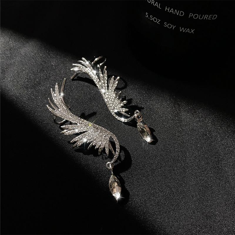 Single Korean Angel Wing Rhinestone Earrings Shiny Drill Arc Ear Hanging Clip Earrings for Women Unusual Ear Cuff Jewelry