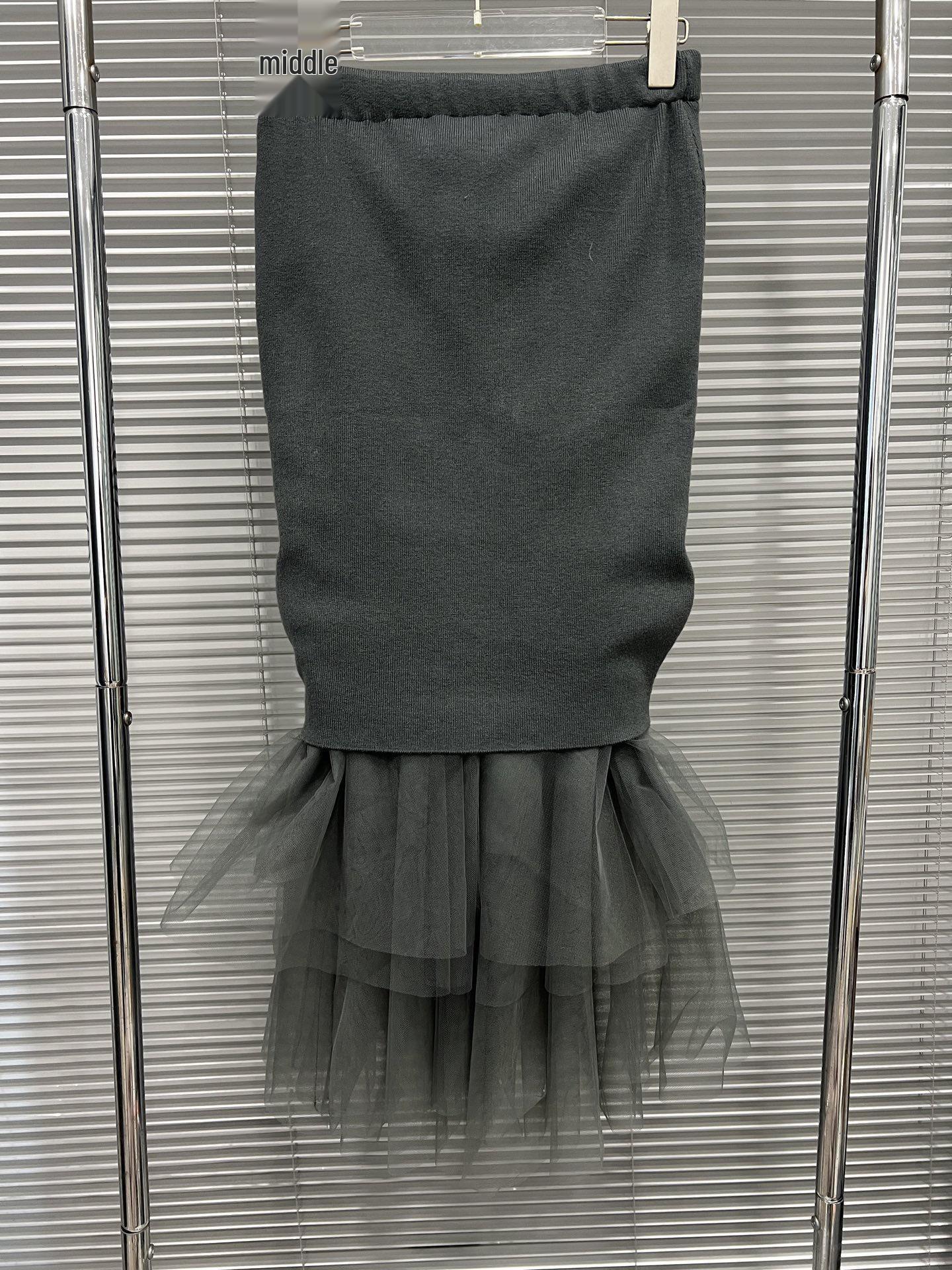 2025 Autumn/Winter Women s Retro High-Waist Knit Patchwork Mesh Midi Skirt One Size