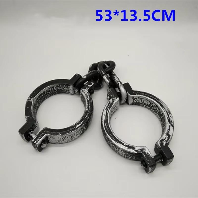 1pcs Plastic Prisoner Wrist Plastic Wrist Shackles Prison Handcuffs Chain Links For Halloween Cosplay Costume Party Trick Props