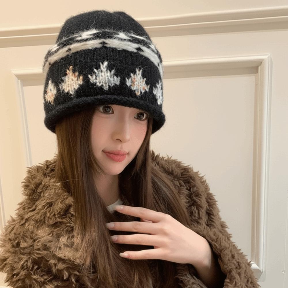 Jacquard Pattern Jacquard Knitted Hat Knitted Winter Cold Hat Retro Beanie Hat  Outdoor Activities