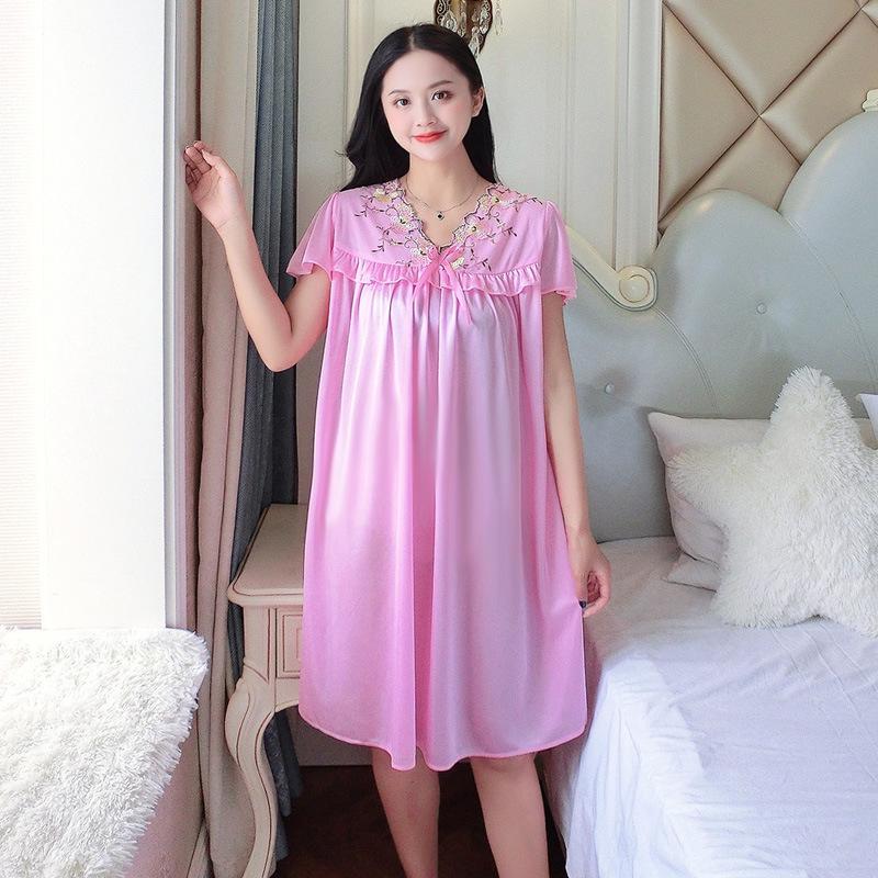 Plus Size Ice Silk Lace Nightgown - Women's Short Sleeve Summer Lingerie with Swing Skirt