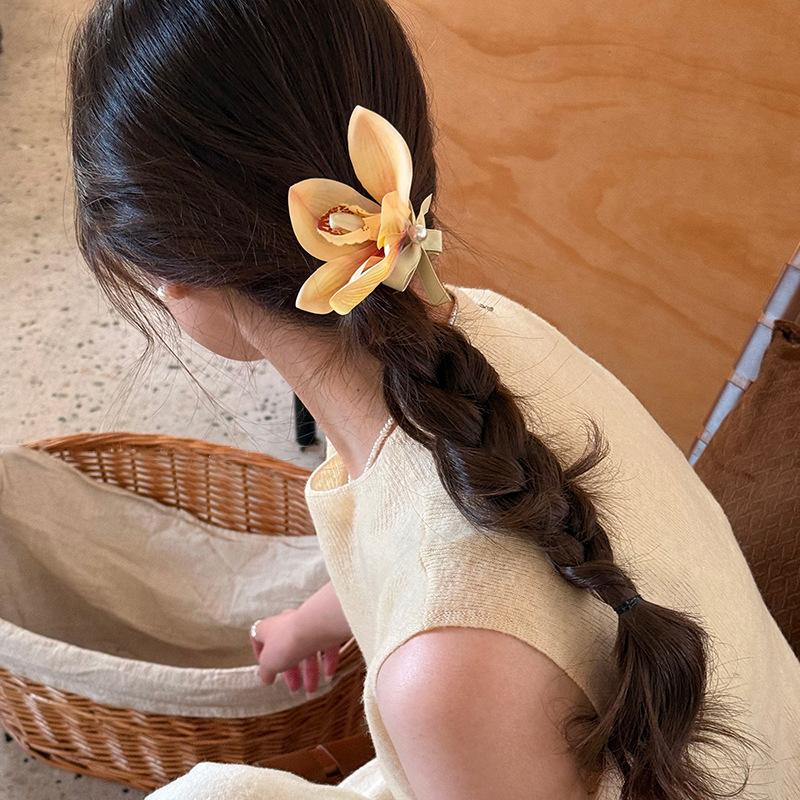 Neue Blumen Haarspangen für Damen Mode Leichter Luxus Seitenclips Französisch Elegant Temperament Kopfaccessoires