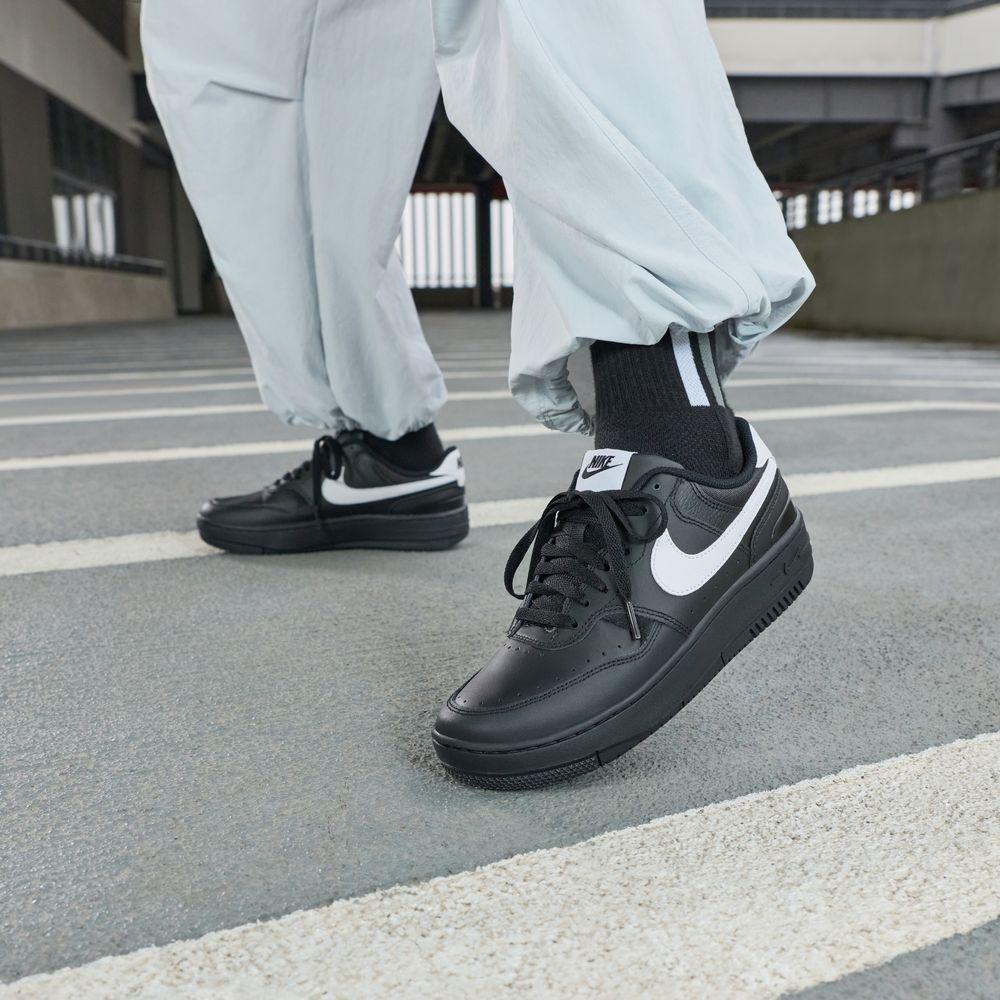 Nike Wmns Gamma Force Orca 35.5