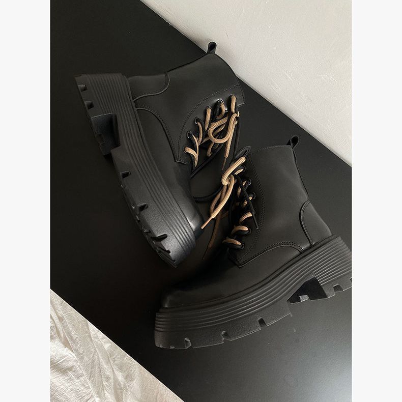 Plattform Martin-støvler dame tide ins superkule 2025 nye vår og høst sommer mote britisk stil muffin høydeøkende korte støvler tide