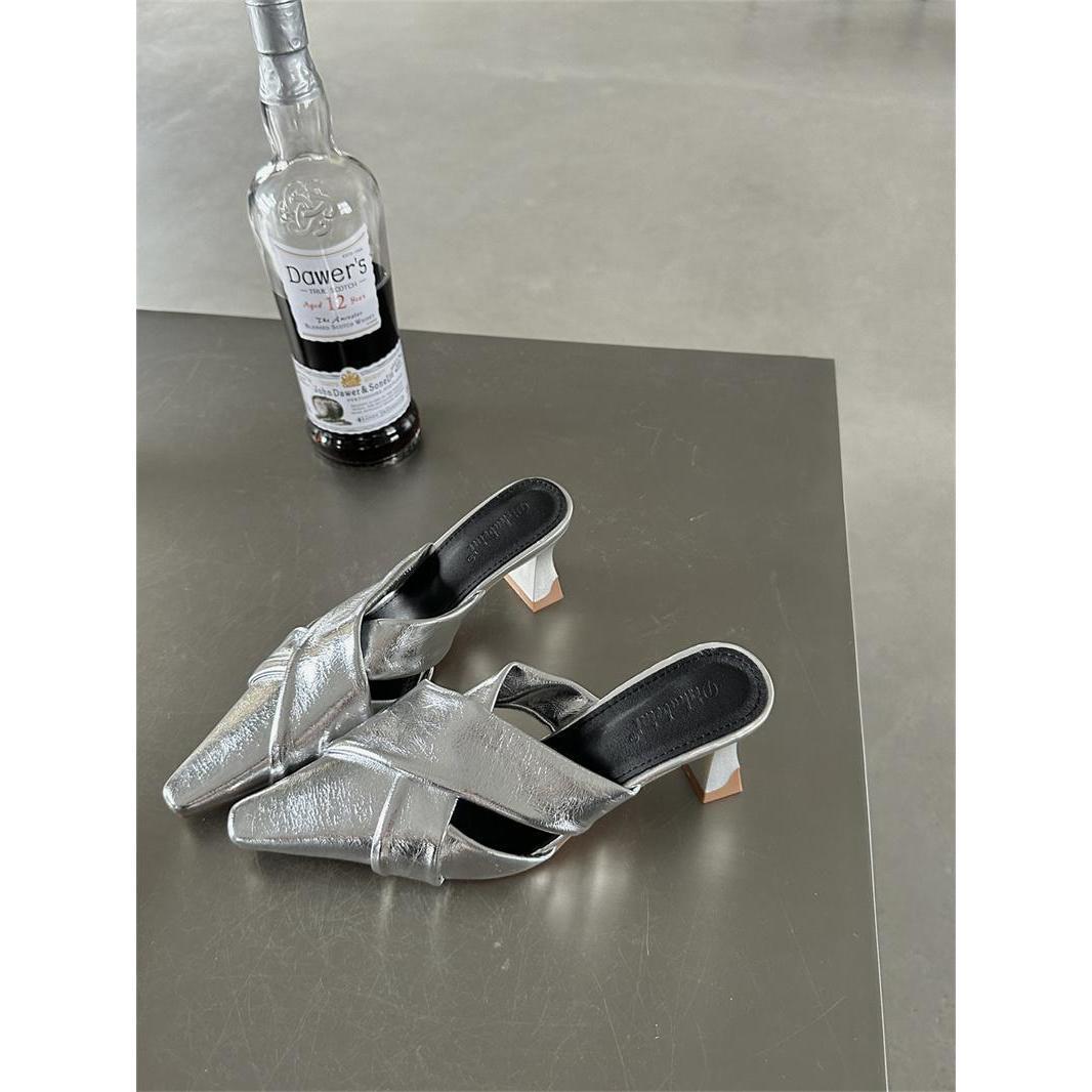 

2025 весна и лето новая корейская версия остроносые серебристые повседневные крест-накрест пустые шлепанцы универсальные простые с закрытым носком половина пятки женская обувь 39 серебряный