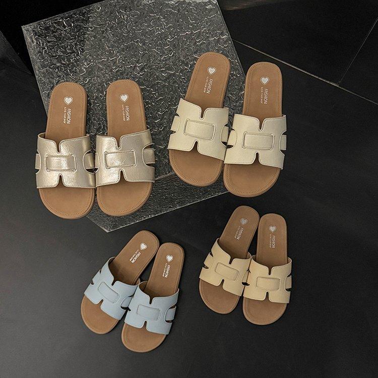 Fashion Fairy Style Skirt Fashion One-word Slippers Female Summer Wear 2025 New Versatile Flat-bottomed Cool Slippers
