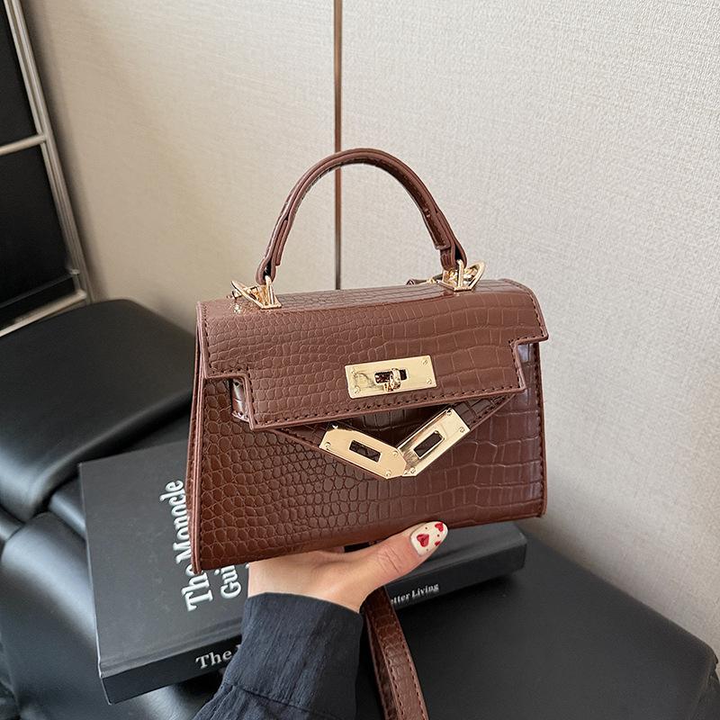 High-end Bag Women's New Fashion Versatile Portable Women Niche Design Shoulder Crossbody Small Square Bag