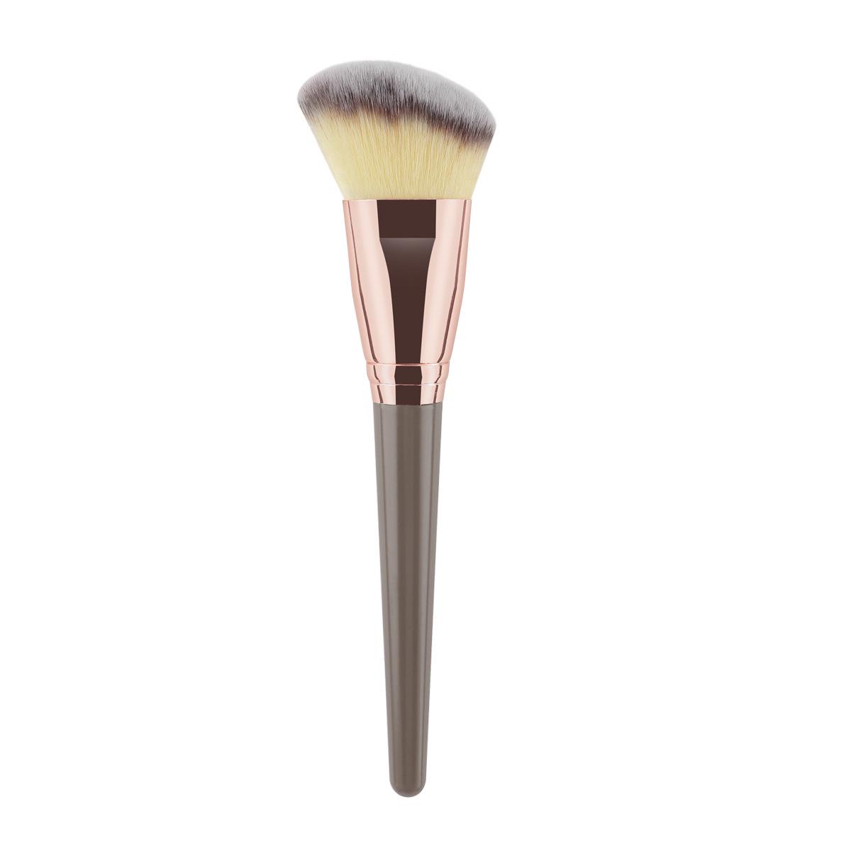 Champagne Gold Angled Contour & Blush Brush - Multi-Functional Makeup Tool