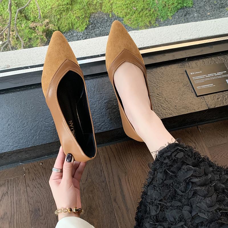 2025 New Spring Autumn Women Solid Color Fashionable and Comfortable Slip-on Pointed Toe Flat Shoes Fashionable Women's Shoes