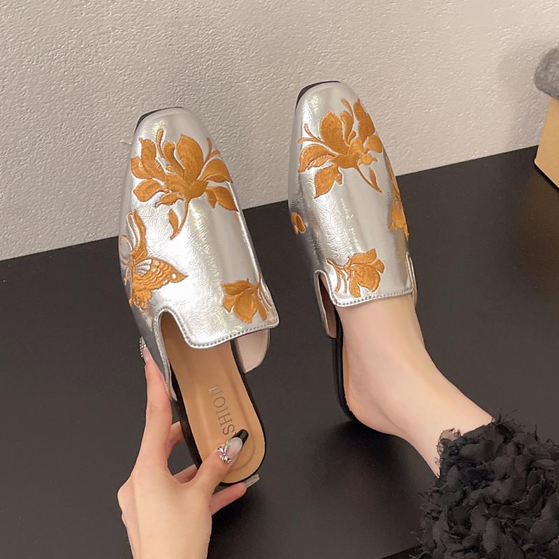 Cover Toe Shoes Woman's Slippers Slides Female Mule Soft Summer Flat Mules Retro Flat Shoes Female Ladies' Slippers Slipers