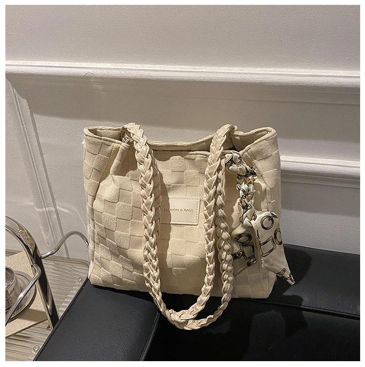 

Осень и зима новая сумка большой вместимости женская повседневная холщовая сумка через плечо 2025 текстурный класс сумка-тоут