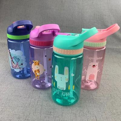 Vysoce kvalitní kelímek na vodu Dětská láhev na vodu se slámkou Bez BPA Dětská pítko 480ML Zdravý plastový přenosný školní kelímek