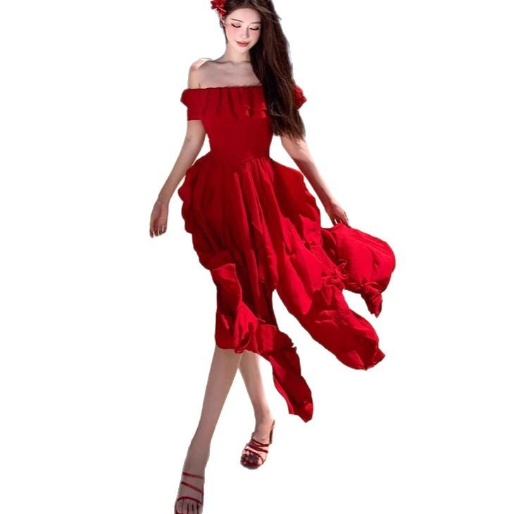 New Seaside Vacation Dress Travel Dress Red One-word Shoulder Dress White Niche Design Feeling