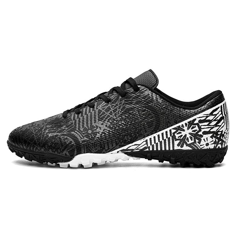 Assassin 16 Men s Long Spike Football Shoes for Kids and Students 43