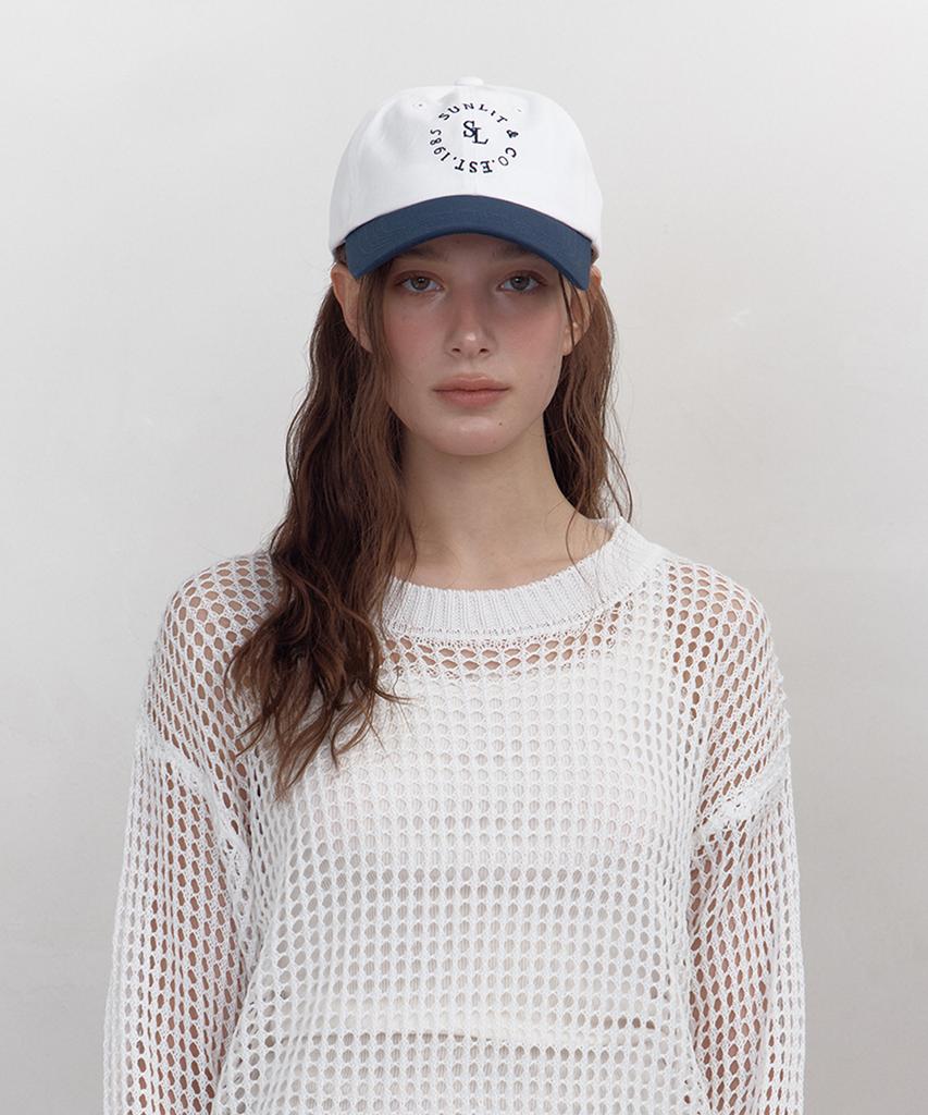 Sseonlis Lettering Ball Cap (White/Navy)