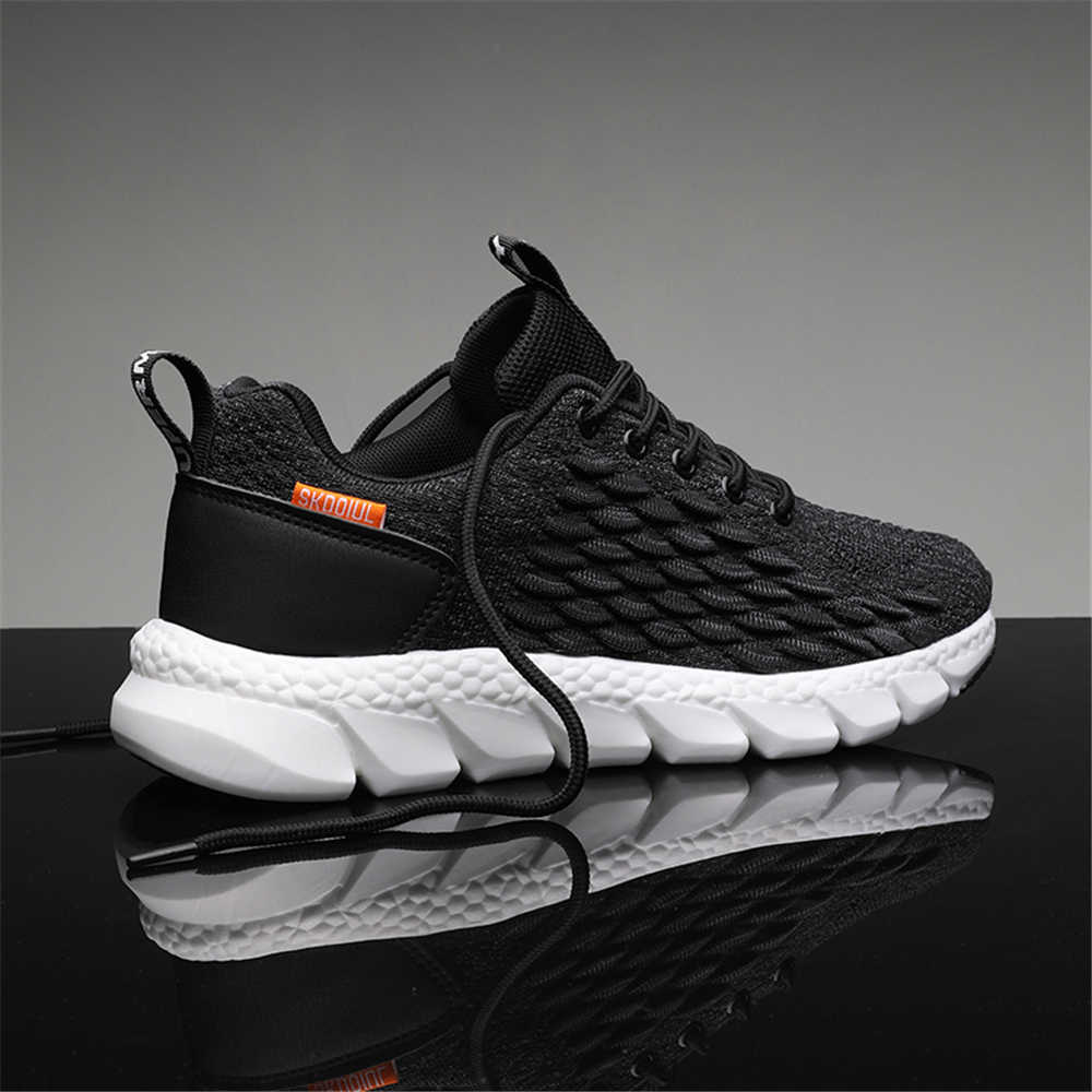 Two Tone Spring Character Shoes Woven Original Men's Sneakers Black Moccasins Sport Cosplay Loafers High-level Sneakeres