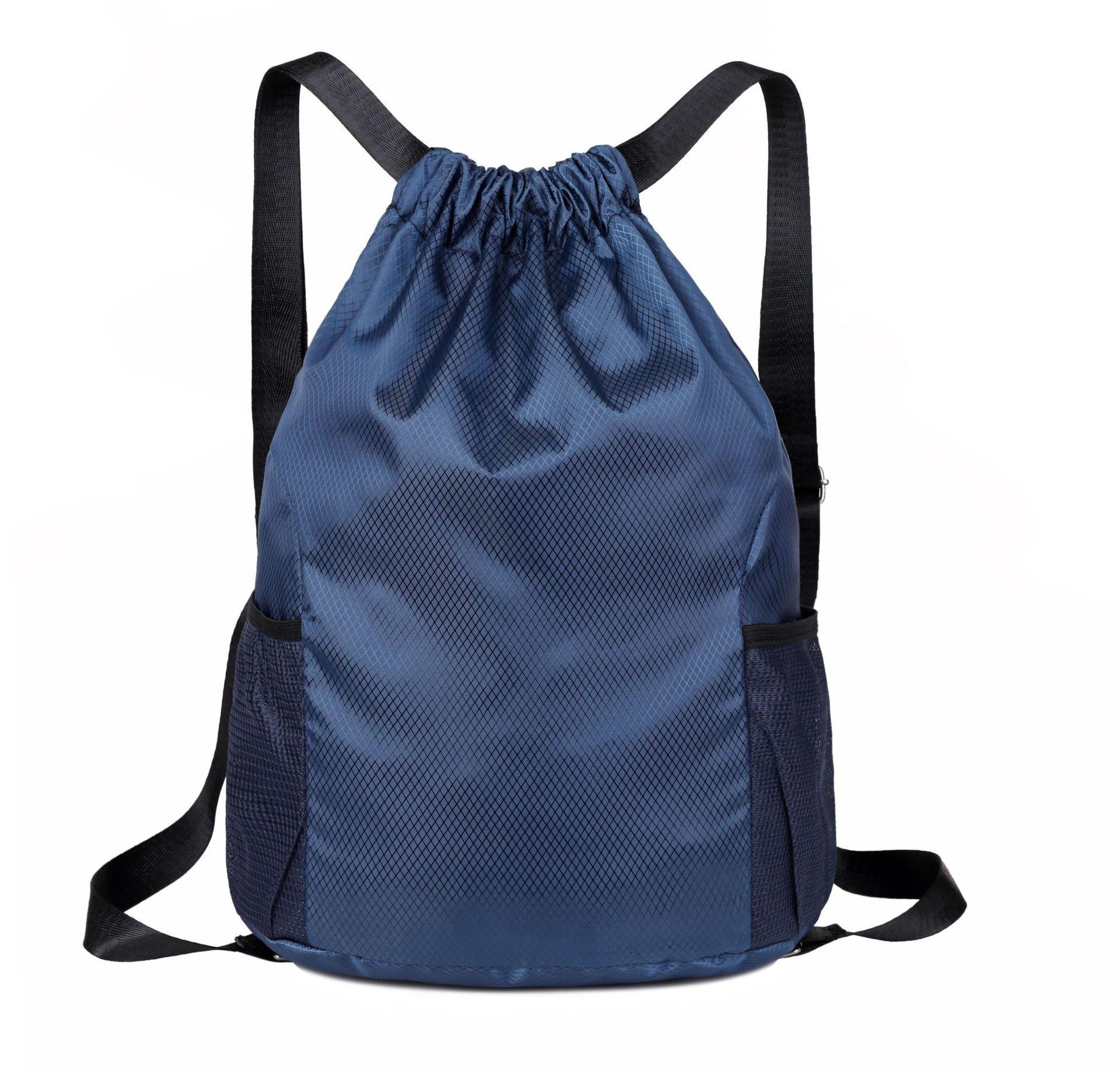 

Спортивная сумка-мешок большой вместимости на шнурке для тренировок по футболу и баскетболу Small Football (31x16x43cm) темно-синий