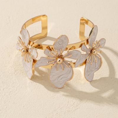 Bohemian Grote Bloemen Open Manchet Armband voor Vrouwen Statement Bloemen Armband Zomer Strand Bruiloft Feest Sieraden Cadeau