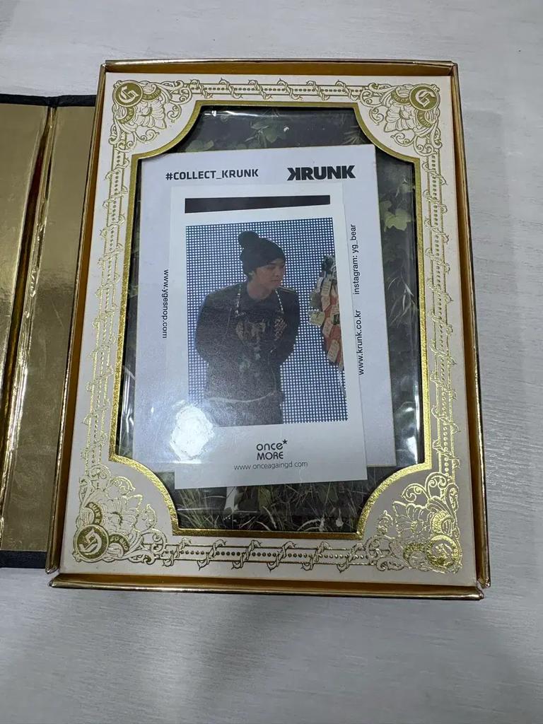 G-DRAGON (with Crank Card) GD One of Arcine Album Used