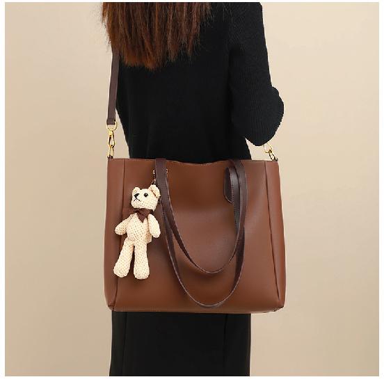 2025 Autumn and Winter New Large Capacity Handbag Genuine Leather Fashionable High-end Single Shoulder Crossbody Bag