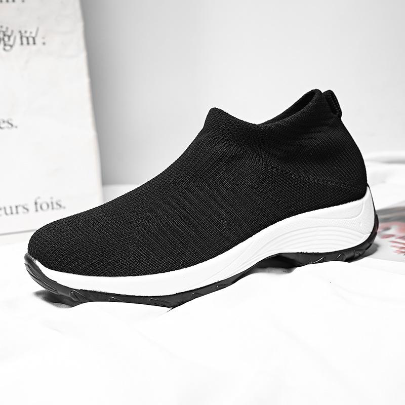Spring and Summer New Lazy Shoes Women's and Women's Thick-soled Heightening Sports Shoes Mesh Breathable and Lightweight Running Shoes