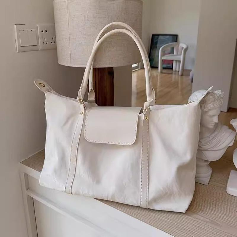 Short-haul travel bags, luggage, fashion and lightweight handbags, swimming business travel fitness storage bags, large-capacity shoulder bags