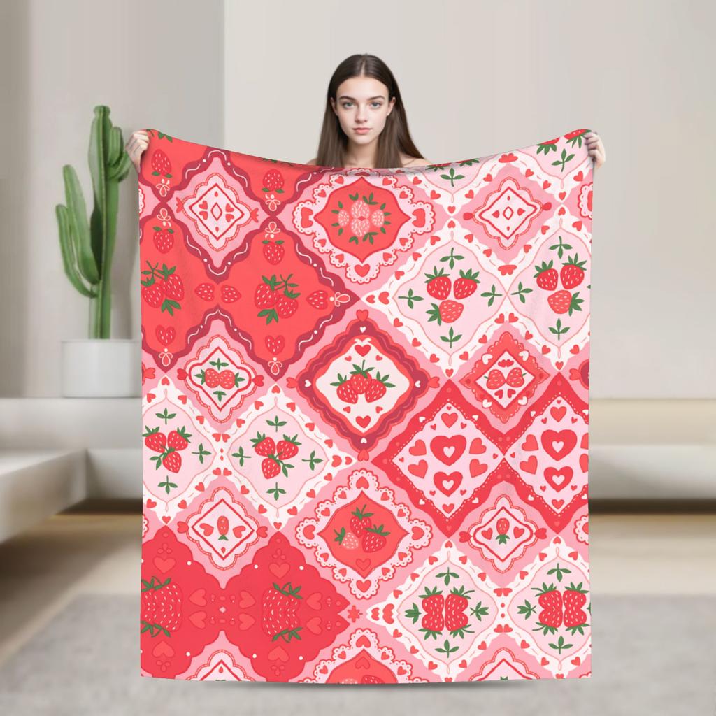 Pink Strawberry Print Flannel Blanket  Warm Soft Throw Blanket for Bedroom Camping Street Trend Bedspread Sofa Bed Cover