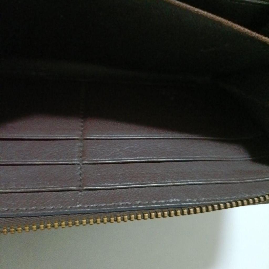 Used Gucci brown leather long wallet
