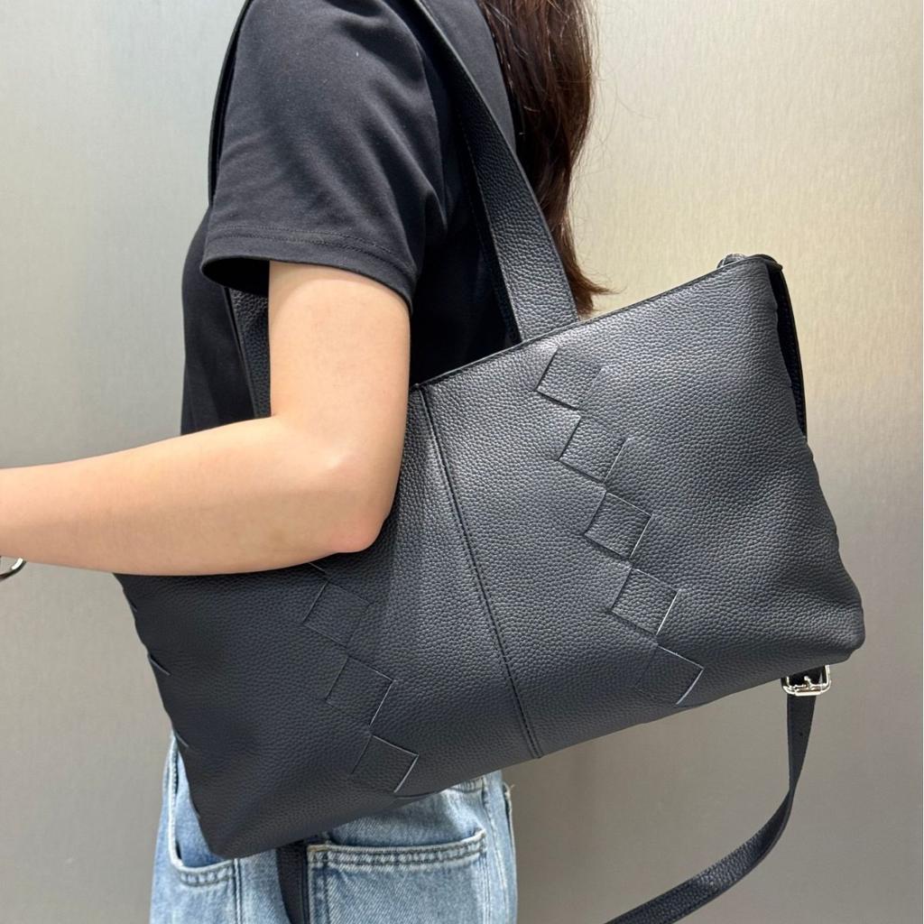 Cross-border early autumn grain first layer cowhide portable tote bag texture shoulder underarm bag commuting versatile messenger women's bag