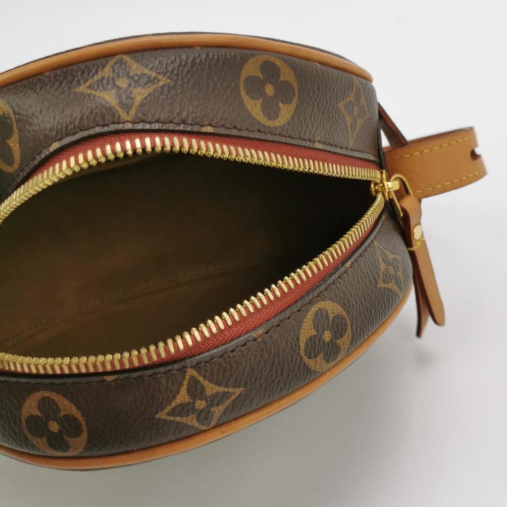 [Pre-Owned] Boite Chapeau Souple PM Classic Monogram Canvas Leather Shoulder Bag Small - Very Good #1Y8YP5T