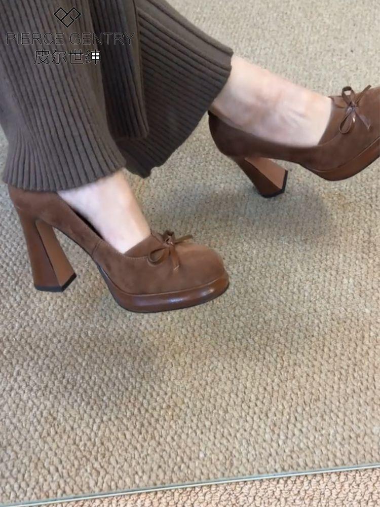 Høye hæler femininitet 2025 nye modeller ikke slitne føtter enkeltsko kvinners design nisje temperament