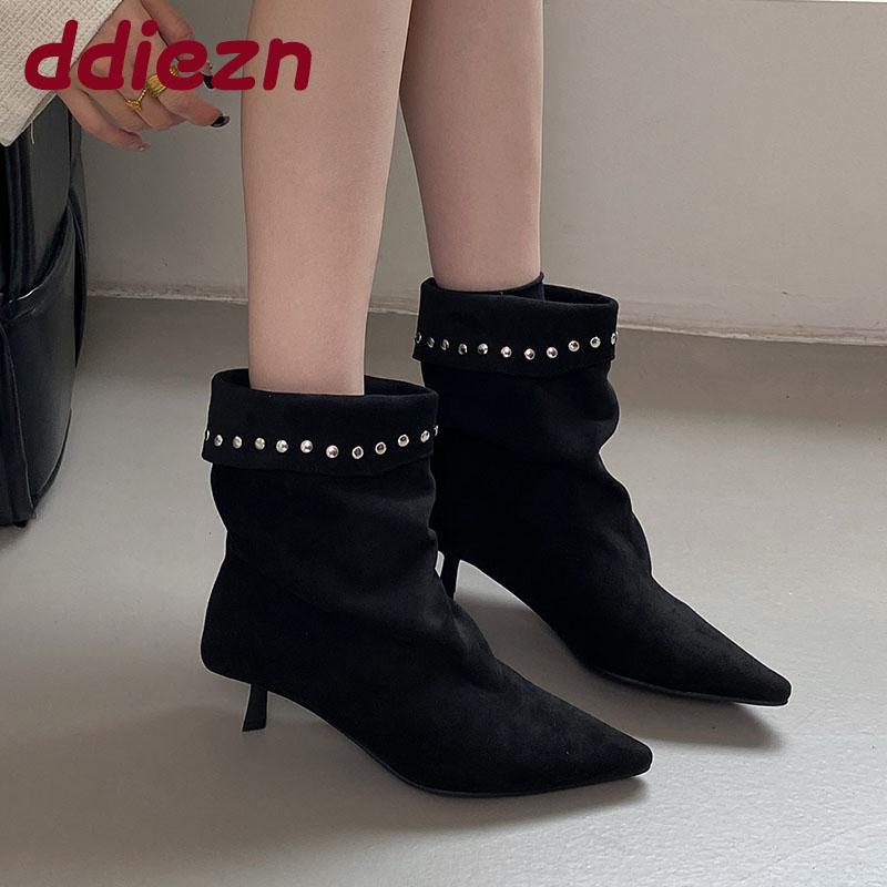 Fashion Female Pointed Toe Ladies Ankle Boots Shoes With Thin Heels Shoes Fashion Metal Rivet Footwear Women Short Boots Pumps