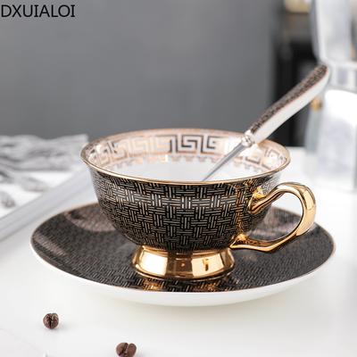Kaffeetasse Paar im europäischen Stil kleine Luxus Phnom Penh Teetasse Blume Teetasse kreative Tasse und Untertasse kleine exquisite 250 ml