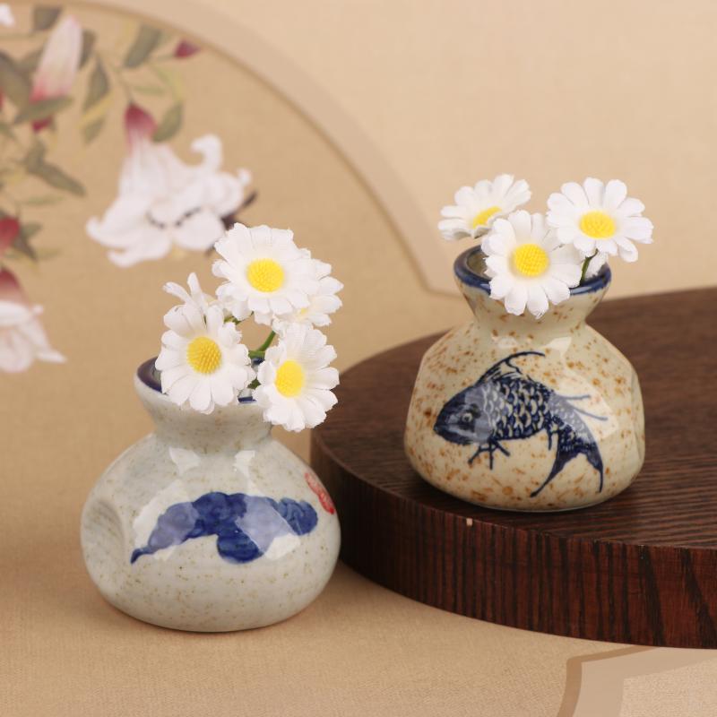 Chinese Style Ceramic Toothpick Holder Mini Retro Cotton Swab Storage Jar Simple Small Vases Decor Toothpick Dispenser Box