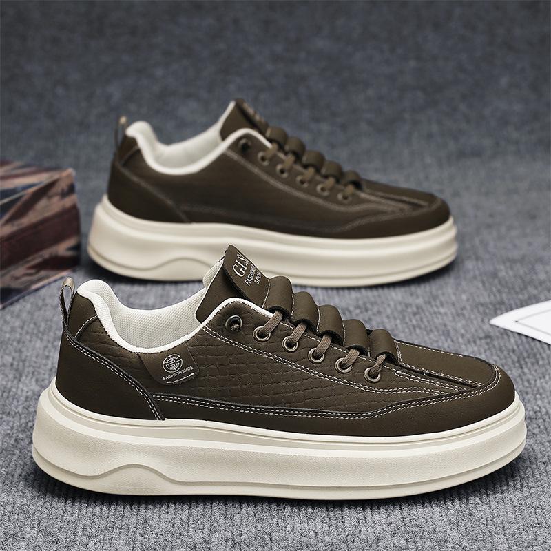 Light luxury 2025 autumn new men's leather sports casual shoes student versatile platform men's shoes live skateboard shoes