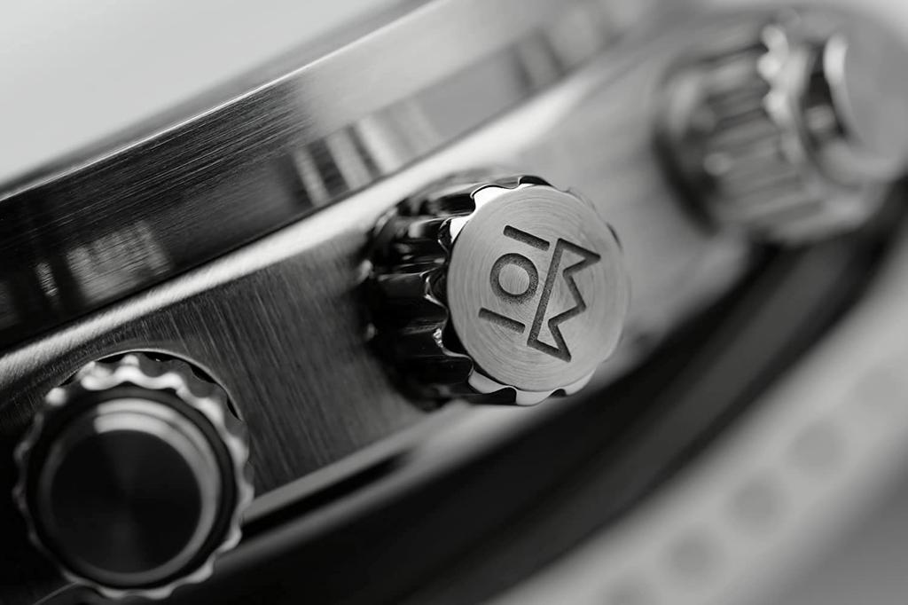 HYAKUICHI 101 Diver's Chronograph Watch, Men's, 20 ATM Water Resistant, No Date, Quartz Movement, Black