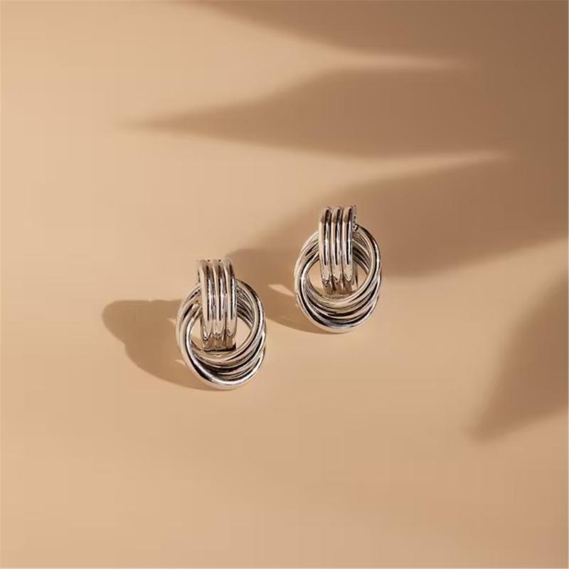 Boucles d'oreilles Clous Élégantes Bijoux de Fête Texture Acier Inoxydable Parfaites pour Rehausser l'Élégance pour le Bureau ou une Soirée