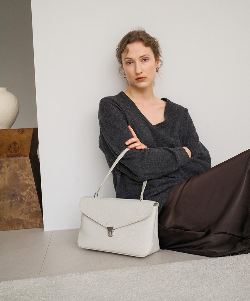 Reframe Top Handle Bag Series Off-White Leather