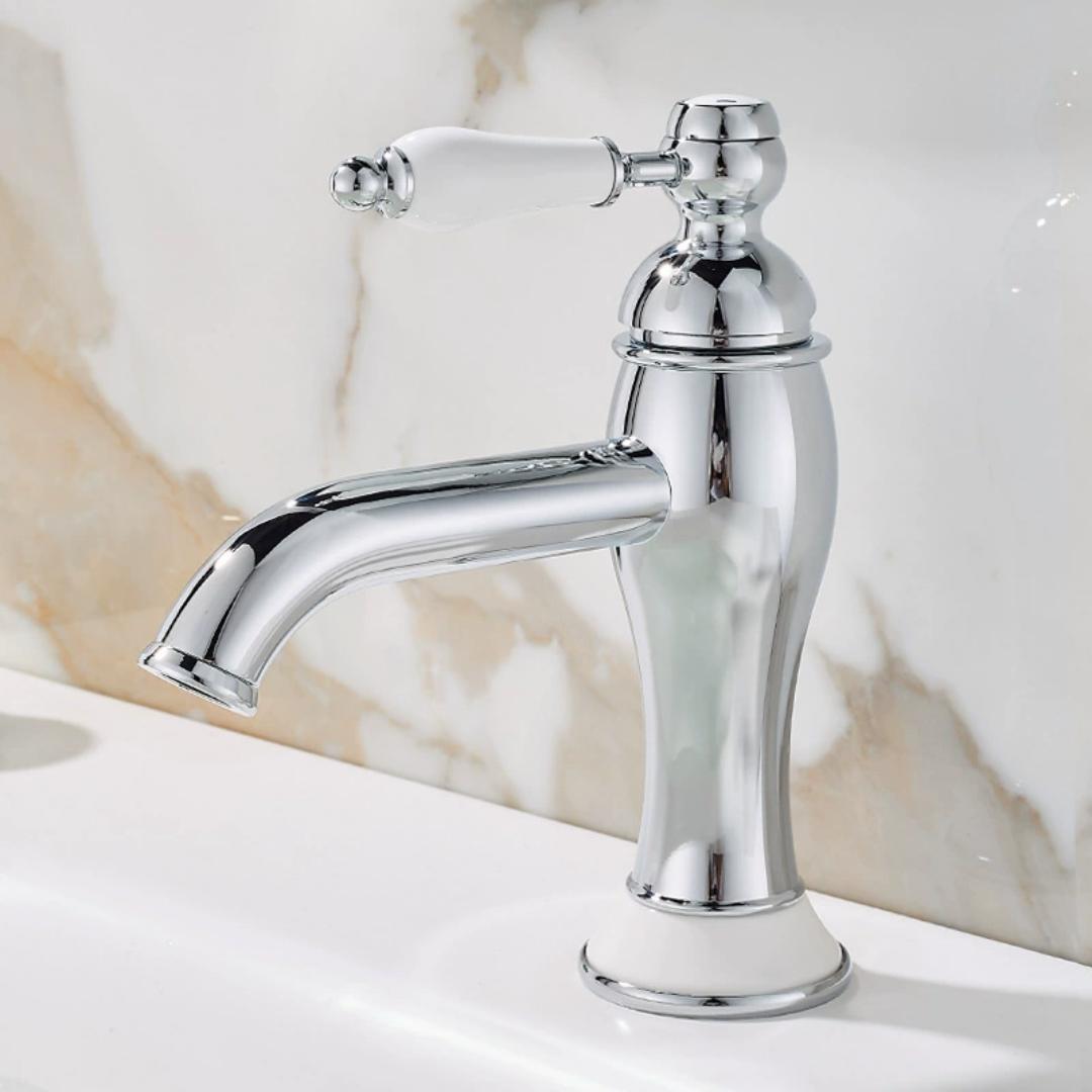 

Gold Basin Faucets Antique Bathroom Faucet Hot & Cold Brass Bathroom Sink Faucet Deck Mounted Lavotory Faucet Mixer Water Tap